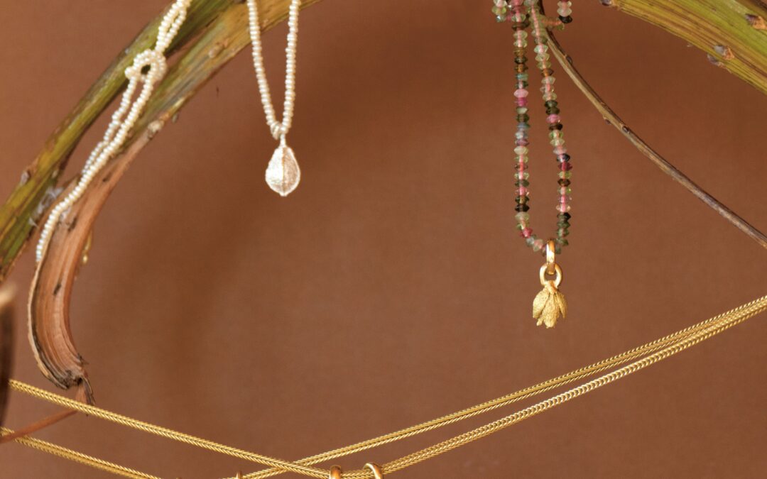 Willkommen zu den SteinStunden – Eine besondere Weihnachtsausstellung Öffnungszeiten während der Adventszeit   – Dienstags: 10:00 – 13:00 Uhr 15:00 – 18:00 Uhr  – Adventssamstage: 10:30 – 13:30 Uhr